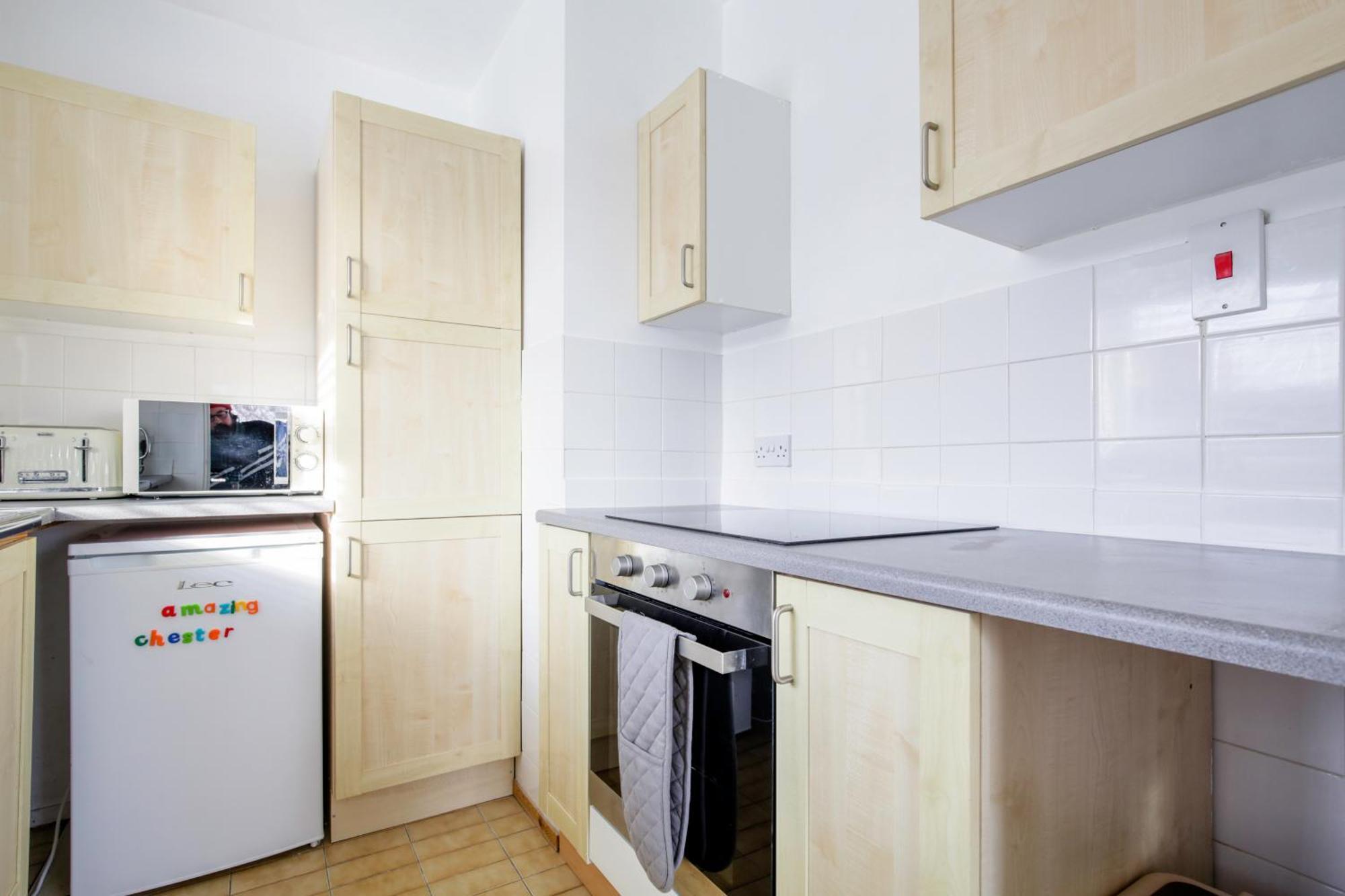 Chester Stays - Best Value Apartment With Free Parking In The Heart Of 체스터 외부 사진