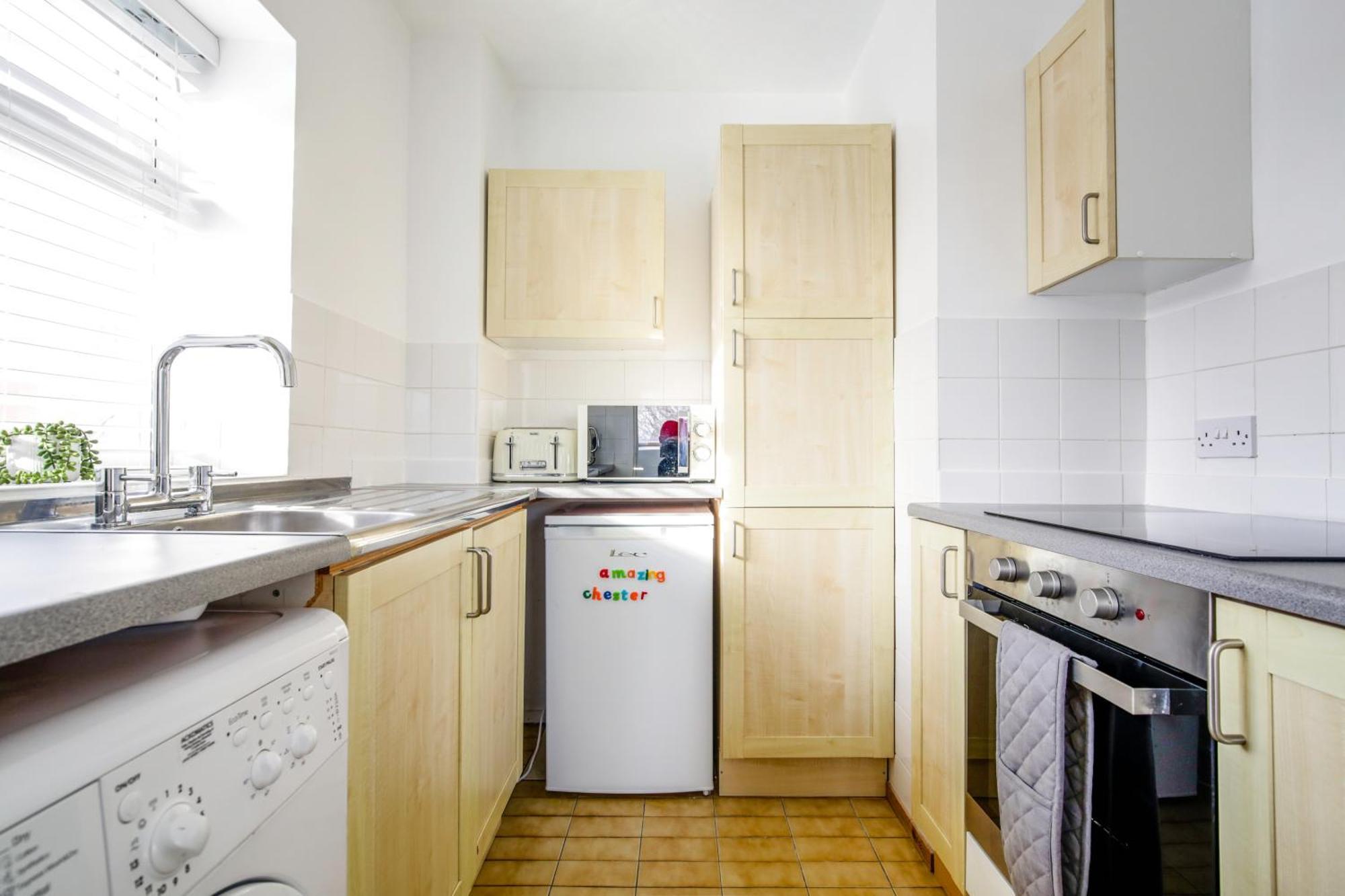 Chester Stays - Best Value Apartment With Free Parking In The Heart Of 체스터 외부 사진